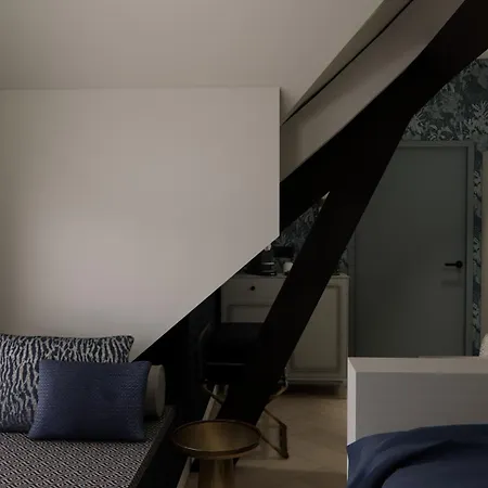 - Restaurant Hoeve Kromwijk Hotel Zoetermeer