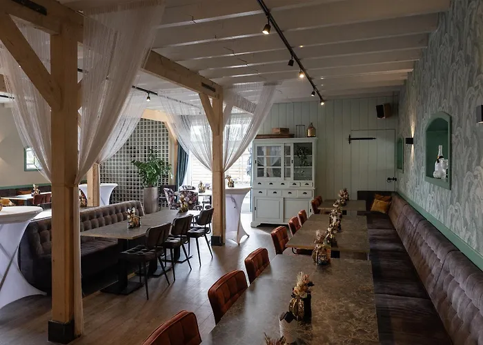 - Restaurant Hoeve Kromwijk Hotel Zoetermeer