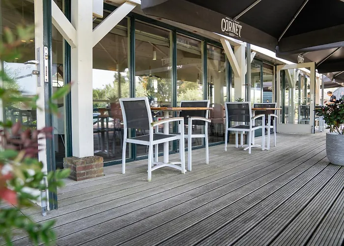 - Restaurant Hoeve Kromwijk Hotel Zoetermeer